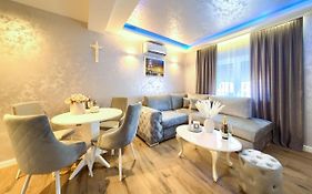 Luxury Apartments Jf